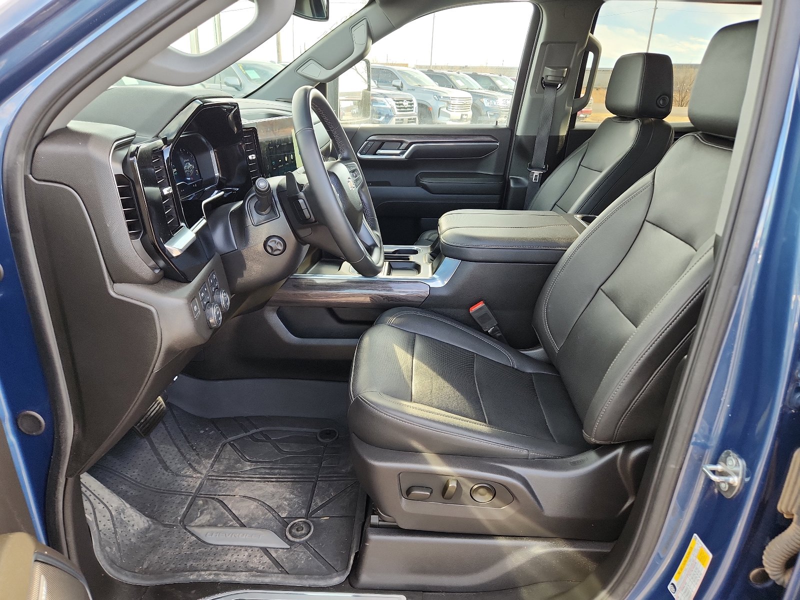 Used 2024 Chevrolet Silverado 1500 LTZ w/ Max Trailering Package image 11