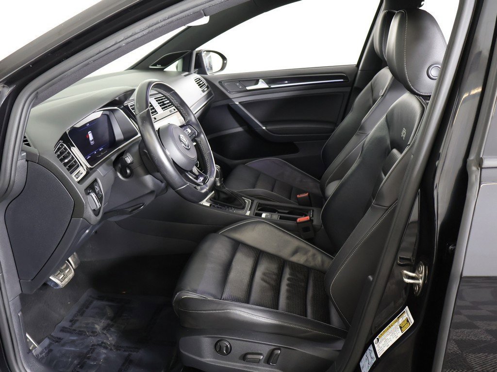 Used 2018 Volkswagen Golf R 4-Door image 28
