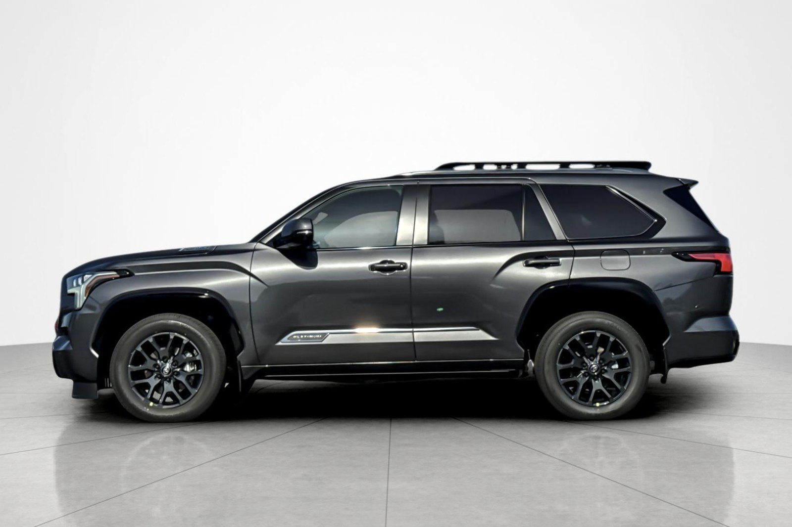 New 2026 Toyota Sequoia Platinum AWD/4WD video 2