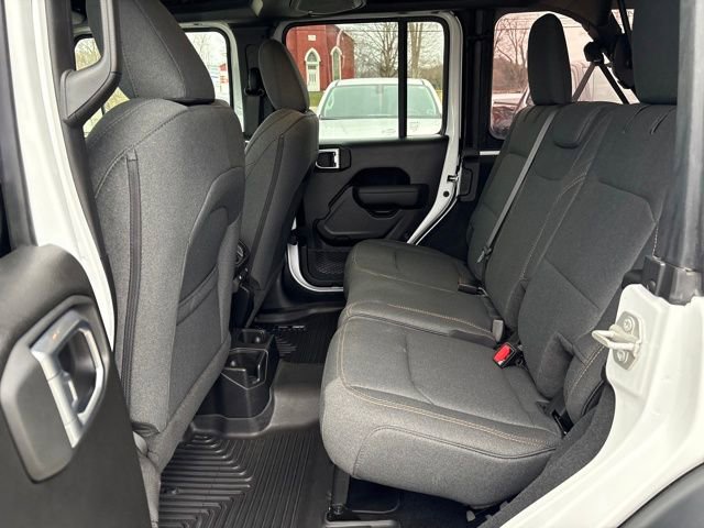Used 2024 Jeep Wrangler Willys image 22