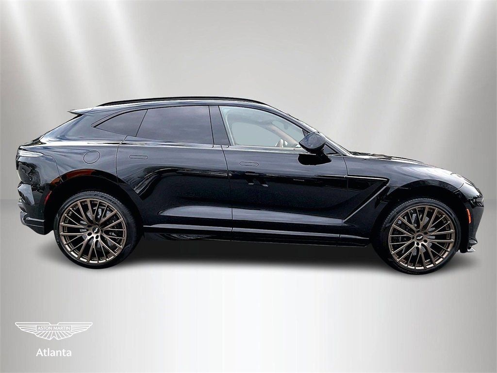 New 2026 Aston Martin DBX 707 image 12