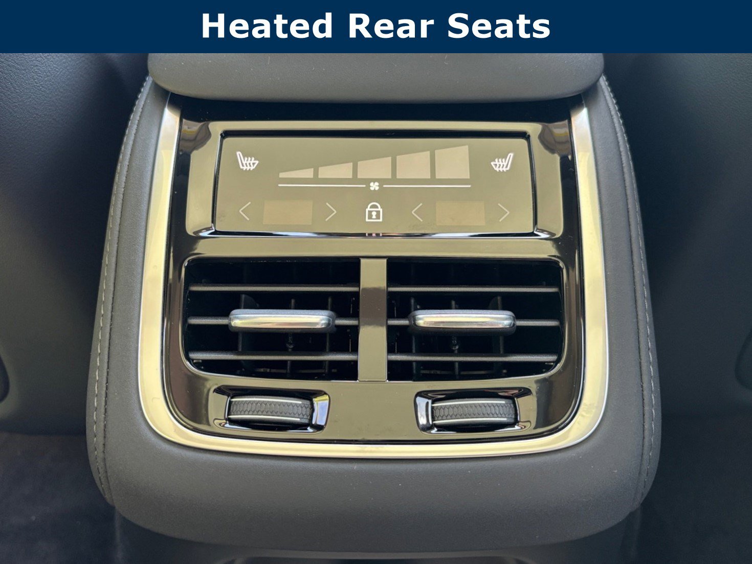 New 2026 Volvo XC90 T8 Plus w/ Protection Package Premier AWD/4WD image 35
