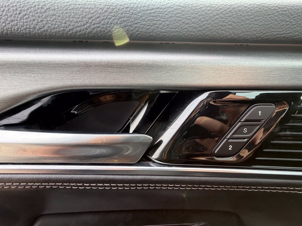 Used 2024 Jeep Wagoneer Series II AWD/4WD image 52