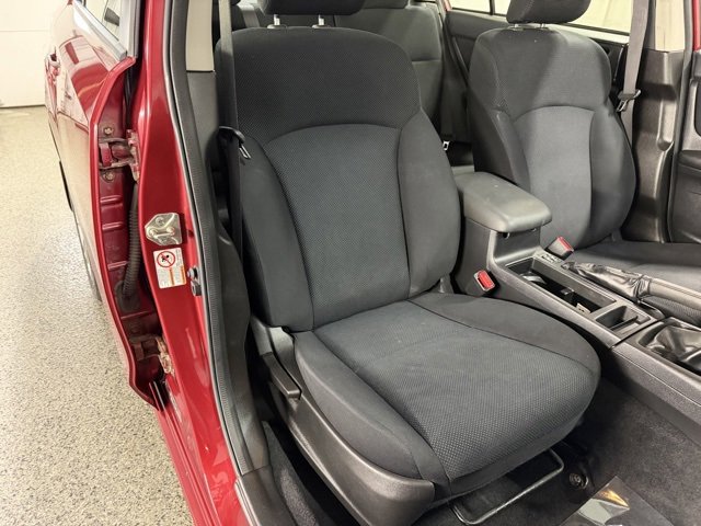 Used 2013 Subaru Impreza 2.0i Premium w/ Alloy Wheel Pkg + Moonroof image 23