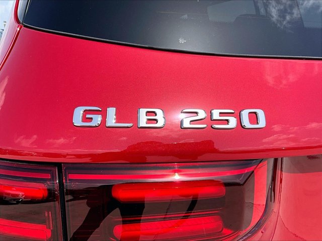 New 2026 Mercedes-Benz GLB 250 image 28