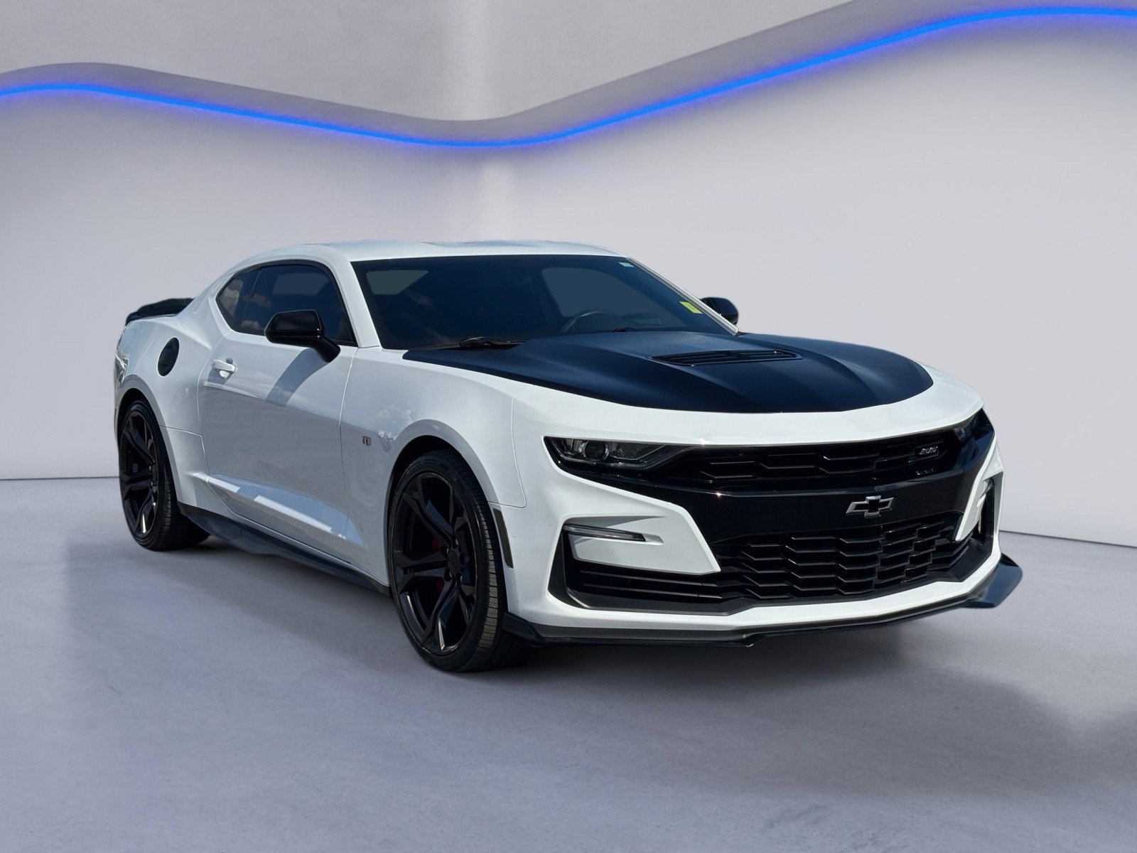 Used 2019 Chevrolet Camaro SS image 10