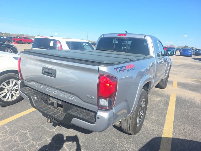 Used 2019 Toyota Tacoma TRD Sport w/ Technology Package image 6