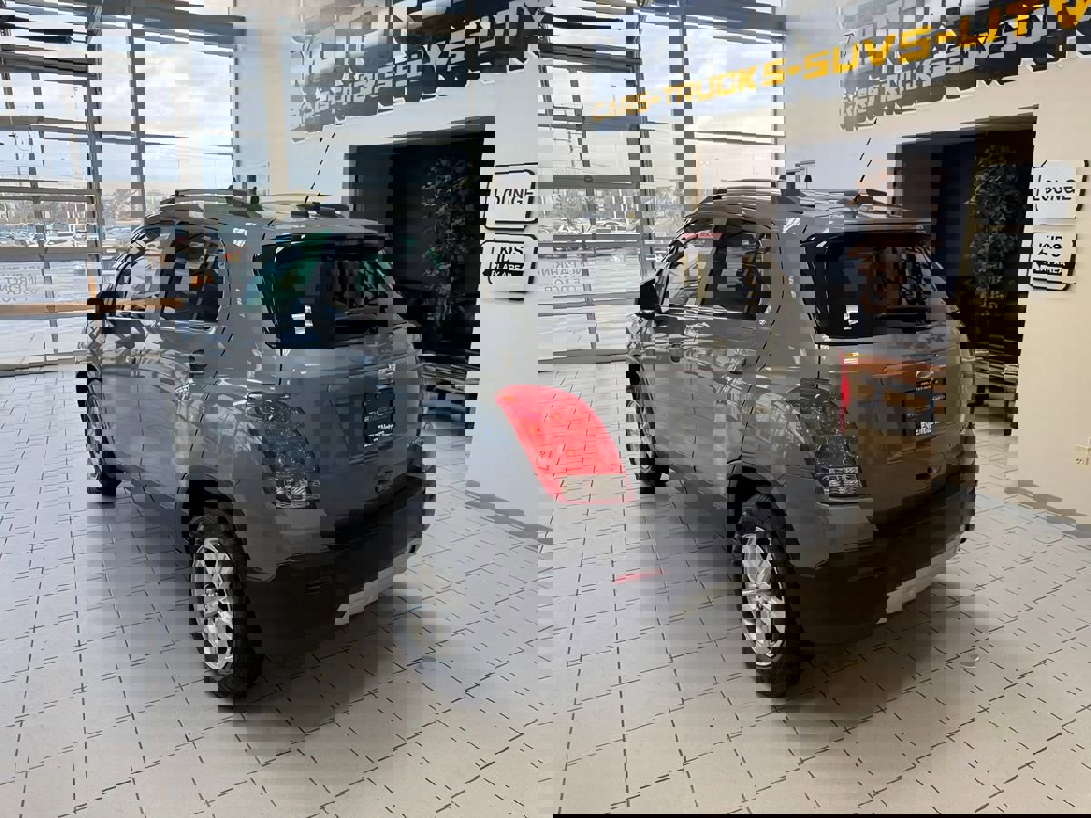 Used 2015 Chevrolet Trax LT FWD image 50