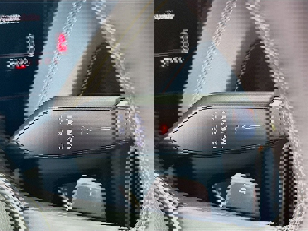 New 2026 GMC Yukon XL Elevation w/ LPO, Elevation Black Package image 12