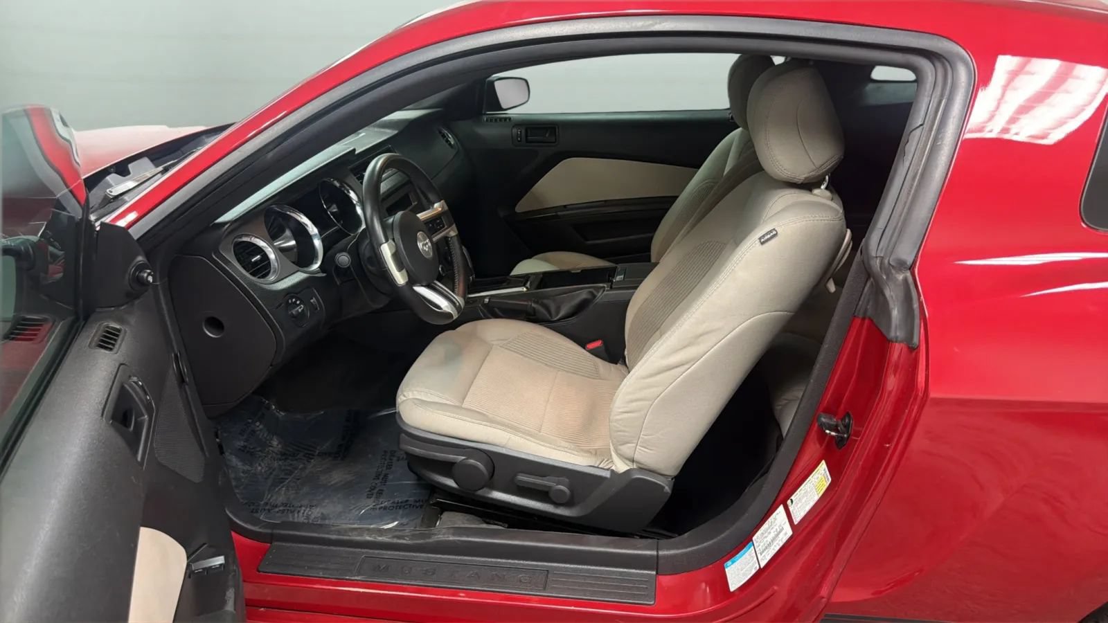 Used 2013 Ford Mustang Coupe w/ V6 Performance Pkg RWD image 19
