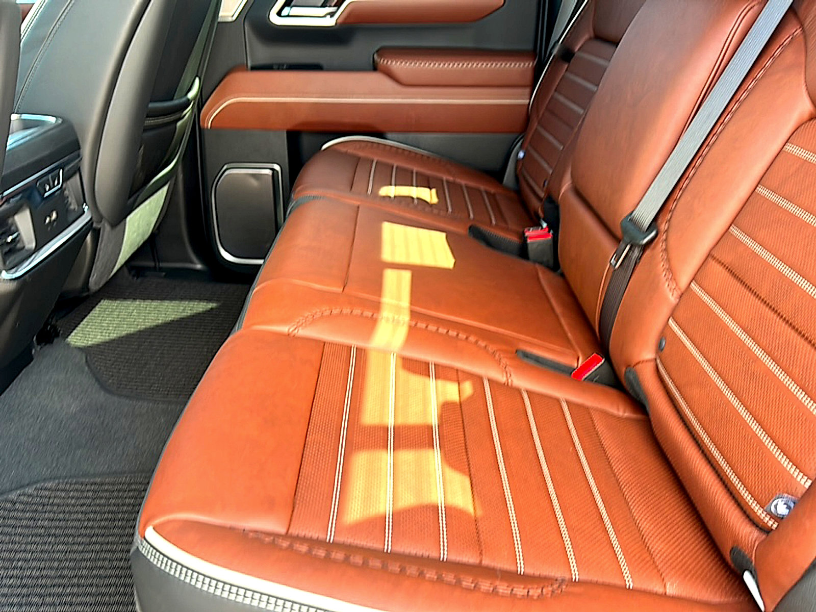 Used 2026 GMC Sierra 1500 Denali Ultimate AWD/4WD image 18