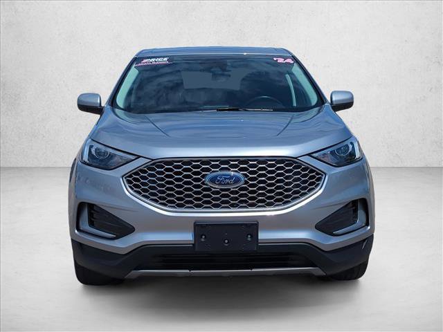 Used 2024 Ford Edge SEL AWD/4WD image 2