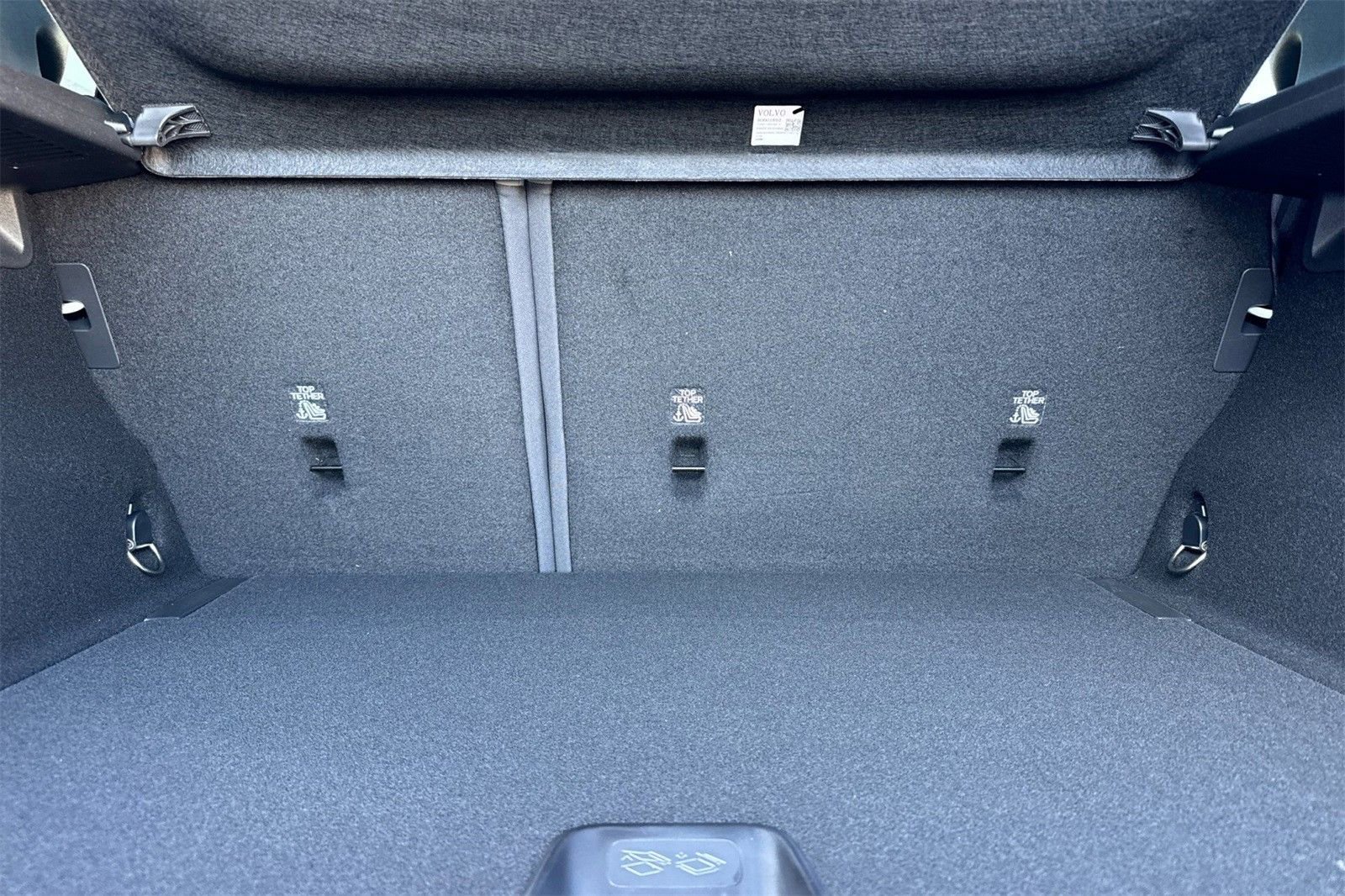 New 2026 Volvo EX30 Plus w/ Climate Package image 14