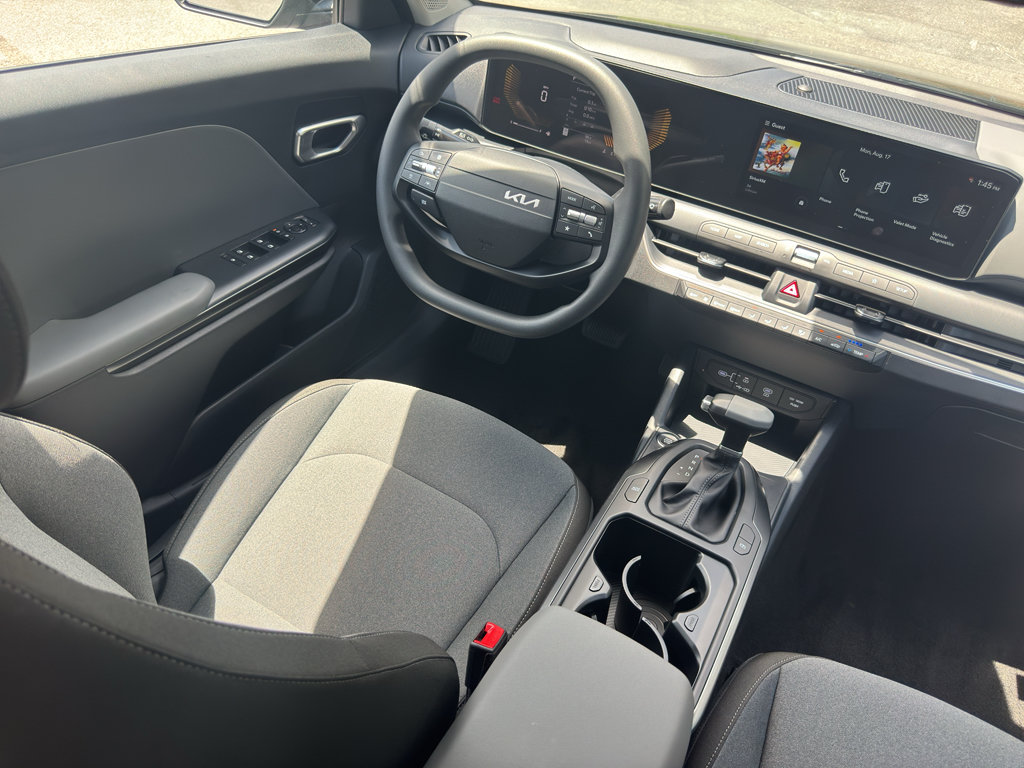 New 2026 Kia K4 FWD image 11
