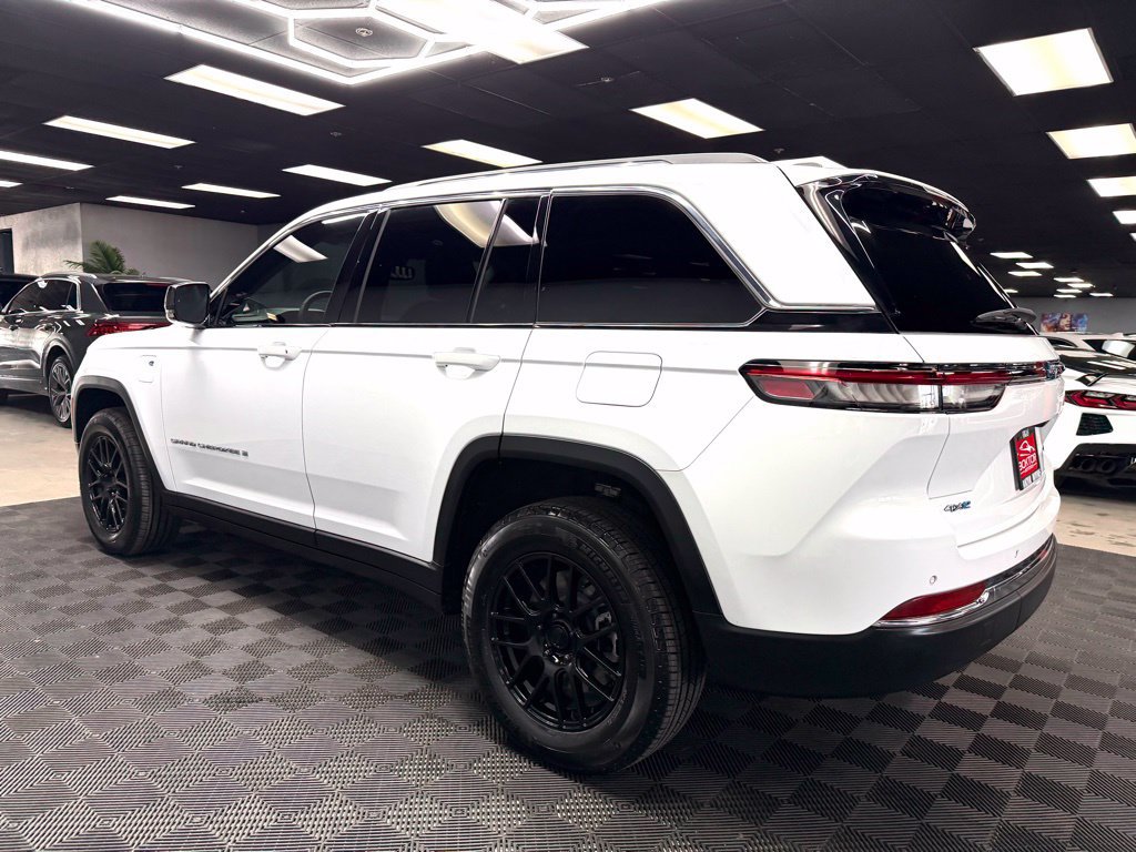 Used 2022 Jeep Grand Cherokee Limited 4xe AWD/4WD image 9