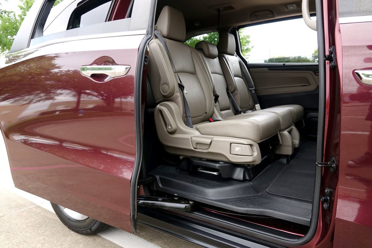 Used 2018 Honda Odyssey EX-L image 41