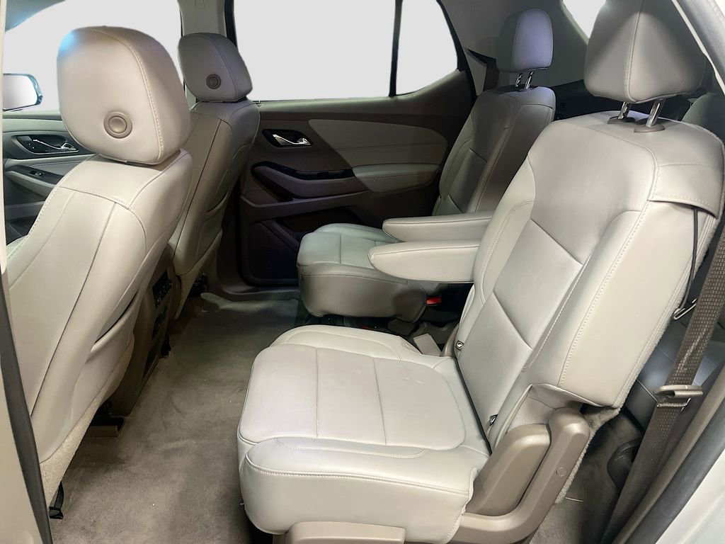 Used 2020 Chevrolet Traverse Premier image 25