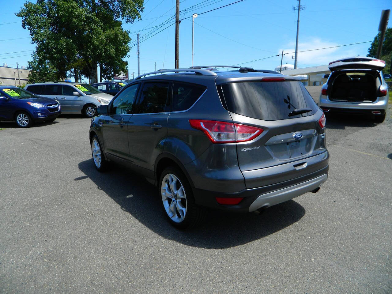 Used 2013 Ford Escape Titanium w/ Parking Technology Pkg AWD/4WD image 6