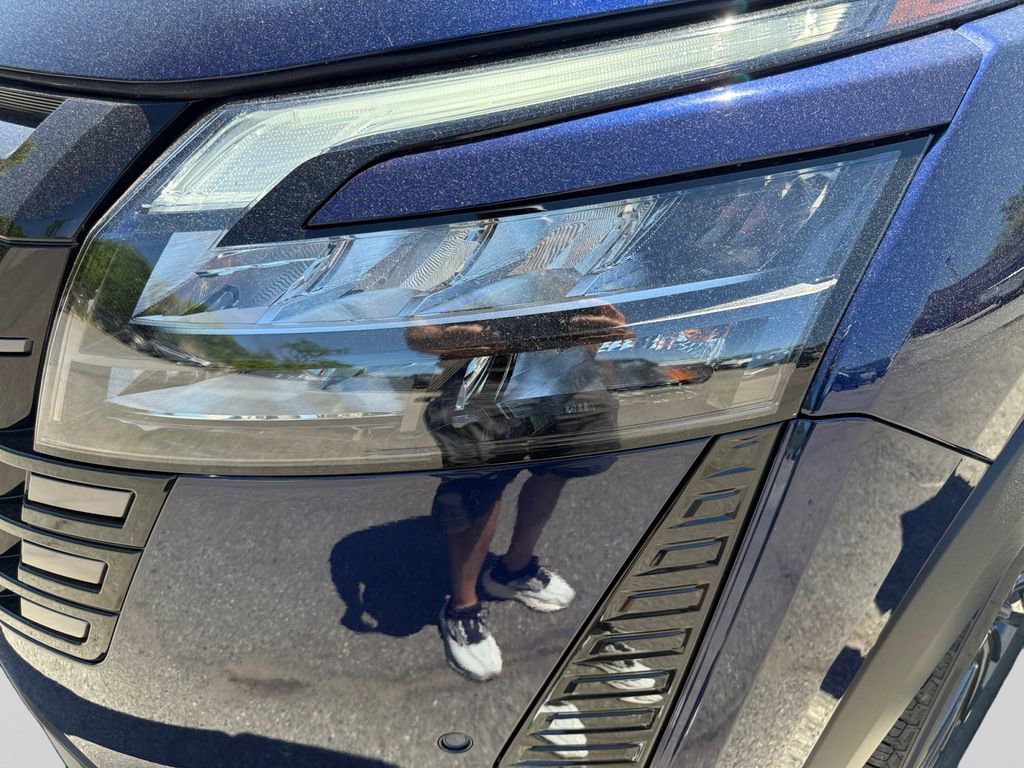 New 2026 Nissan Pathfinder SL w/ SL Premium Package AWD/4WD image 21