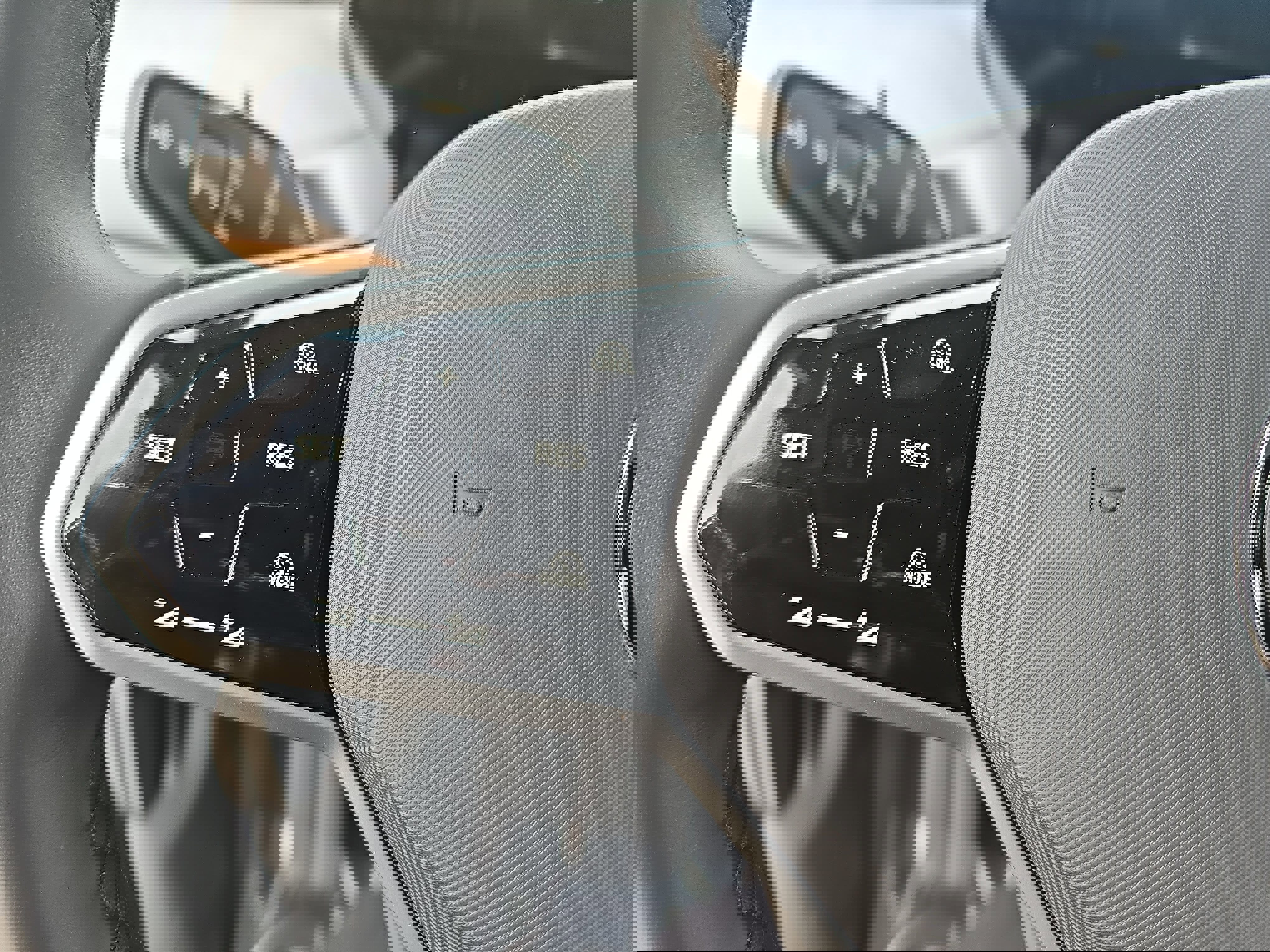 New 2025 Volkswagen ID. Buzz Pro S image 19