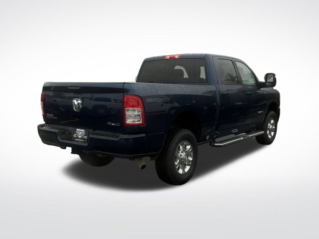 Used 2024 RAM 2500 Big Horn w/ Sport Appearance Package image 9