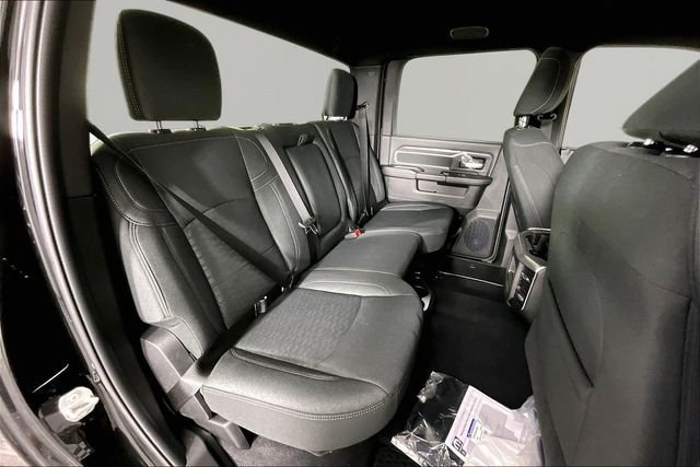 New 2026 RAM 3500 Big Horn AWD/4WD image 10