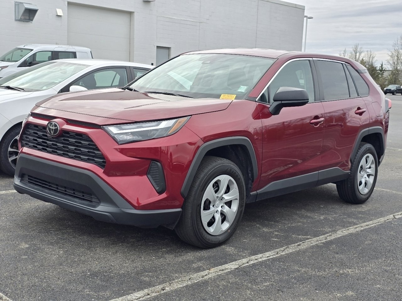 Used 2024 Toyota RAV4 LE image 3