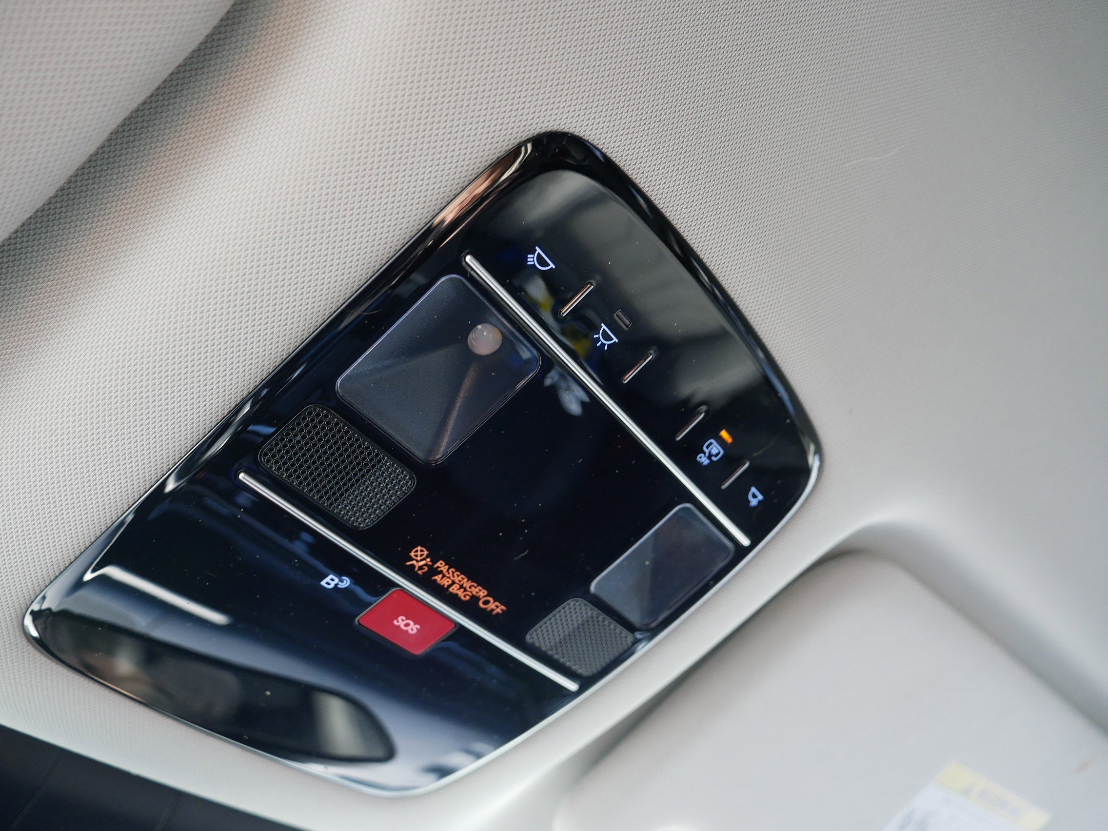 Used 2024 Hyundai Santa Fe SEL image 32