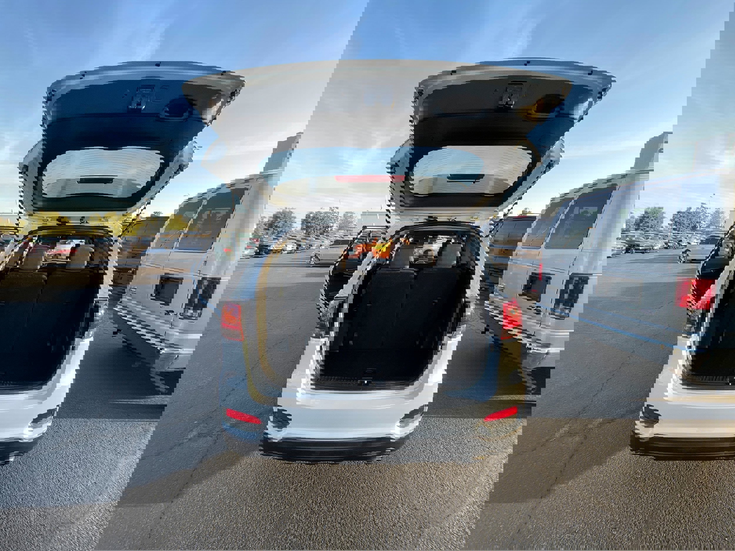 Used 2019 Kia Sorento LX image 31