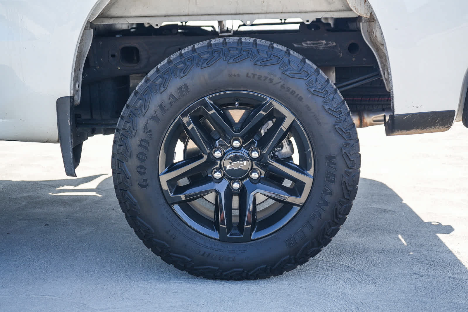 Used 2026 Chevrolet Silverado 1500 Custom Trail Boss AWD/4WD image 9