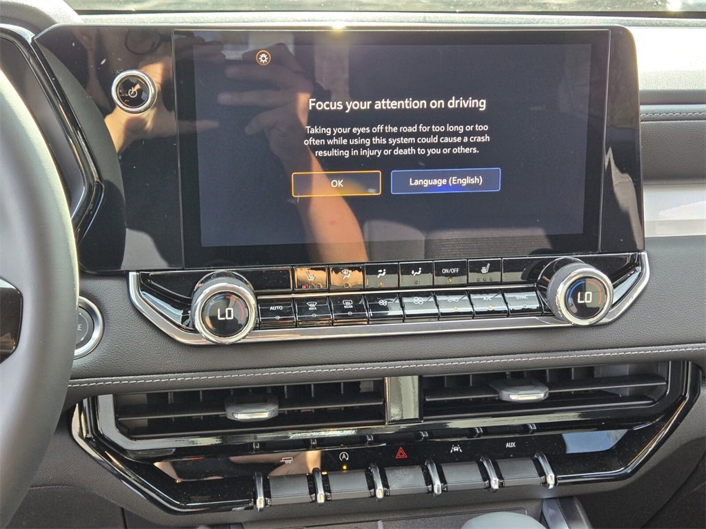 New 2026 Chevrolet Colorado LT image 13