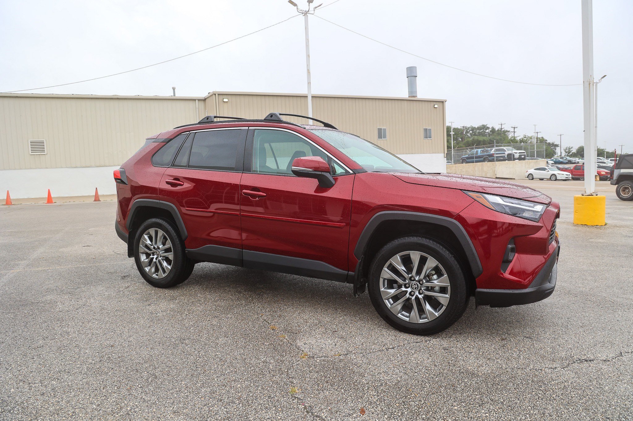 Certified 2023 Toyota RAV4 XLE Premium FWD image 6