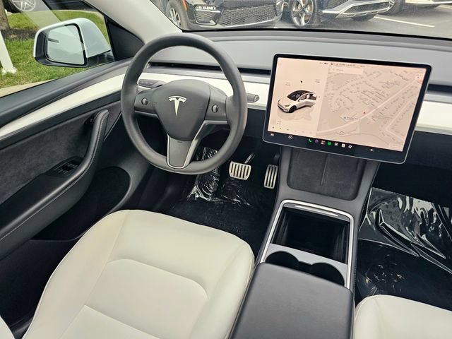 Used 2022 Tesla Model Y Performance AWD/4WD image 29