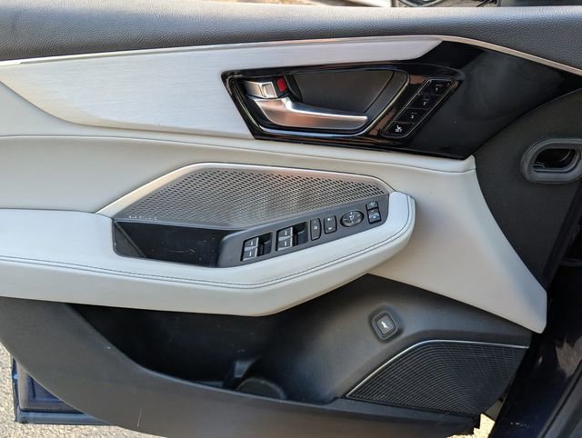 Certified 2023 Acura MDX FWD w/ Technology Package image 33