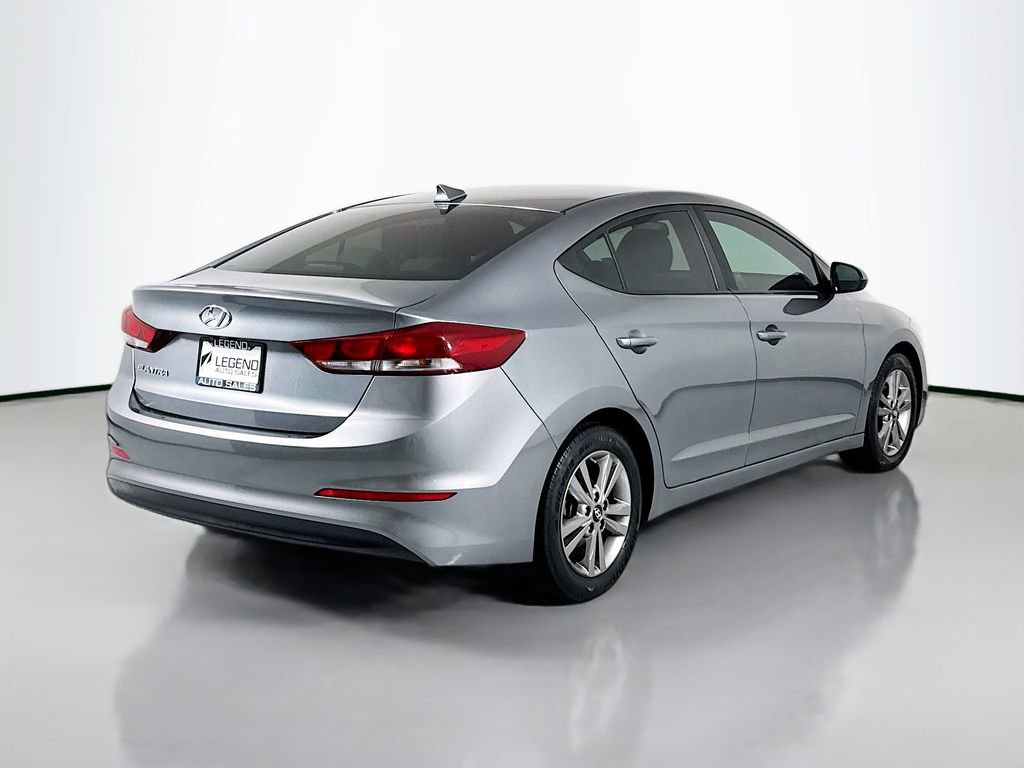 Used 2018 Hyundai Elantra SEL FWD image 5