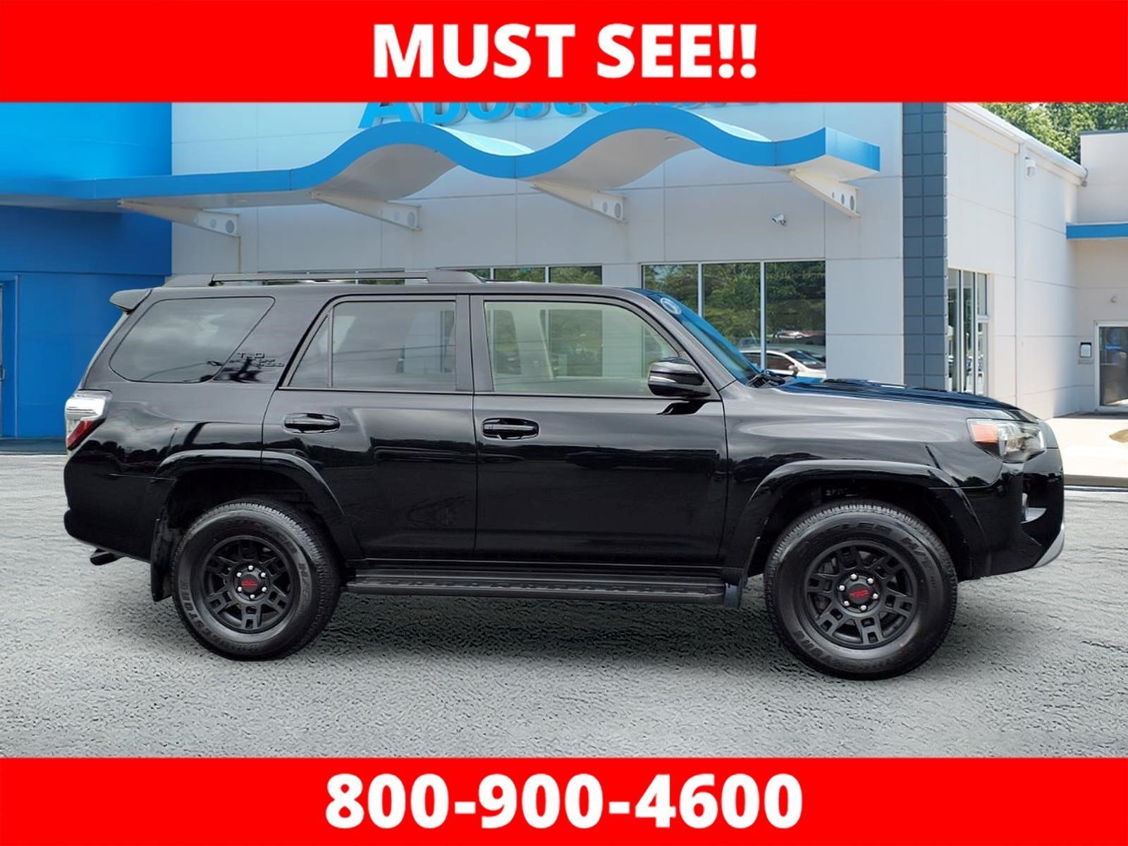Used 2024 Toyota 4Runner TRD Off-Road Premium w/ Moonroof Package AWD/4WD image 2