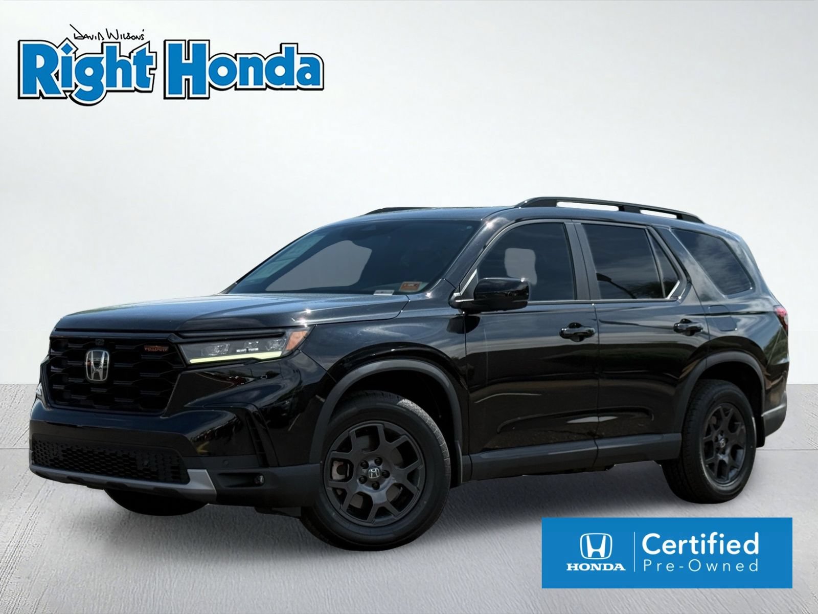 Certified 2023 Honda Pilot TrailSport image 1