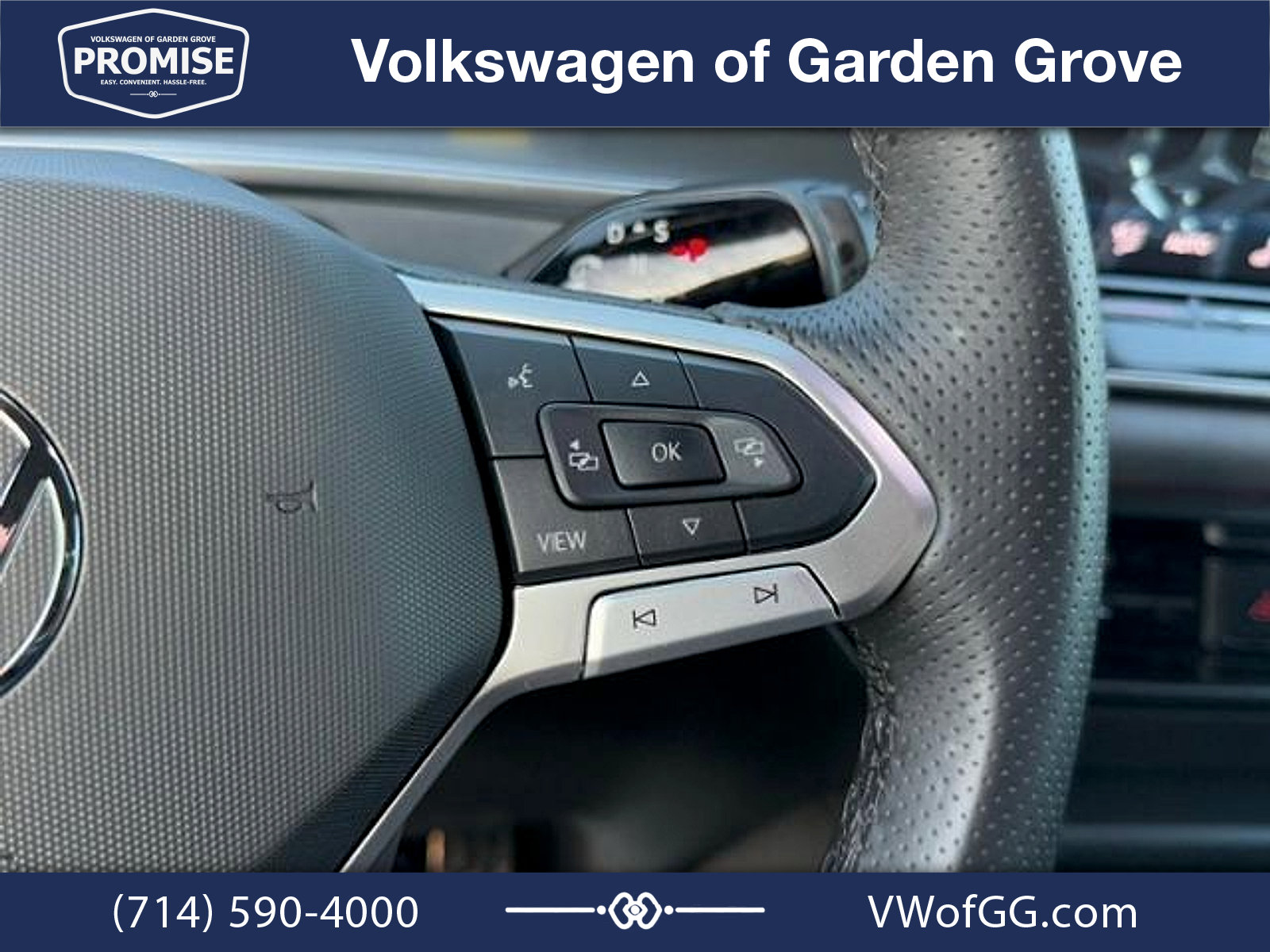 New 2026 Volkswagen Tiguan SE R-Line FWD image 16