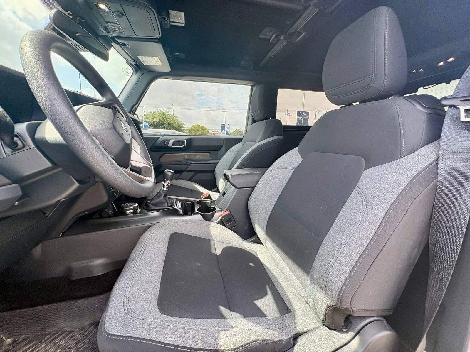 Used 2025 Ford Bronco 2-Door AWD/4WD image 12