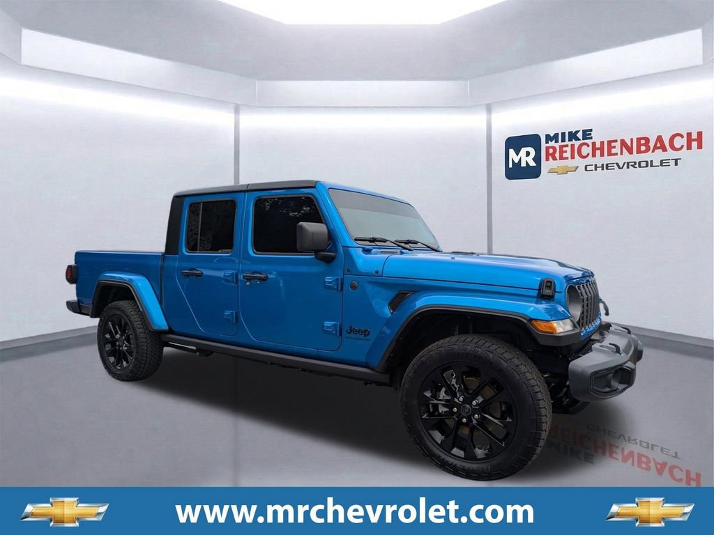 Used 2025 Jeep Gladiator Sport AWD/4WD video 1