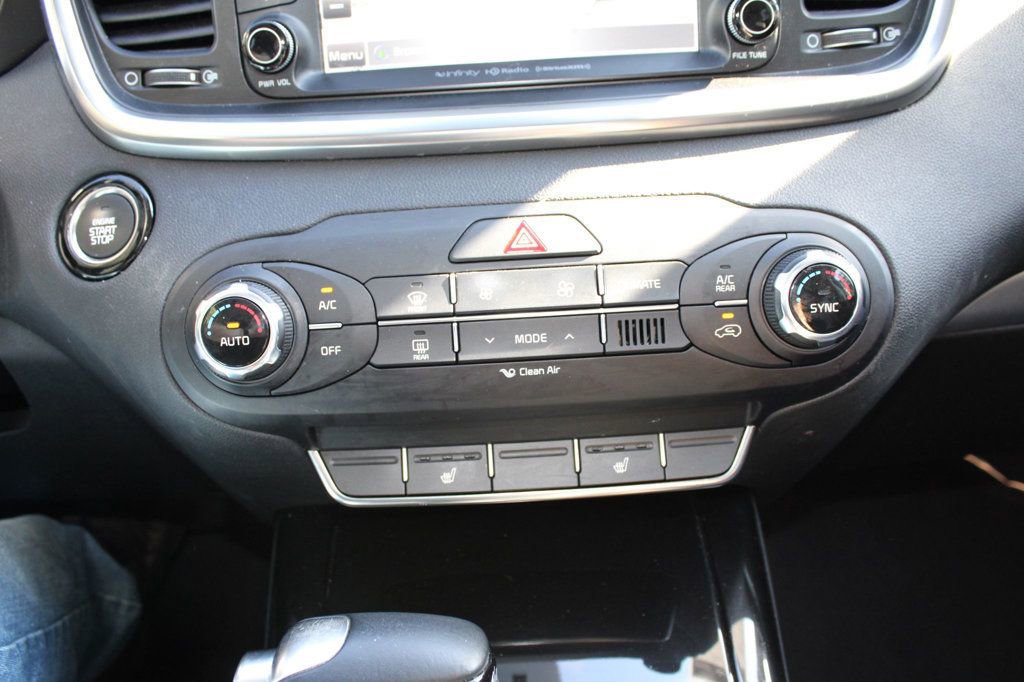 Used 2017 Kia Sorento SX FWD image 21