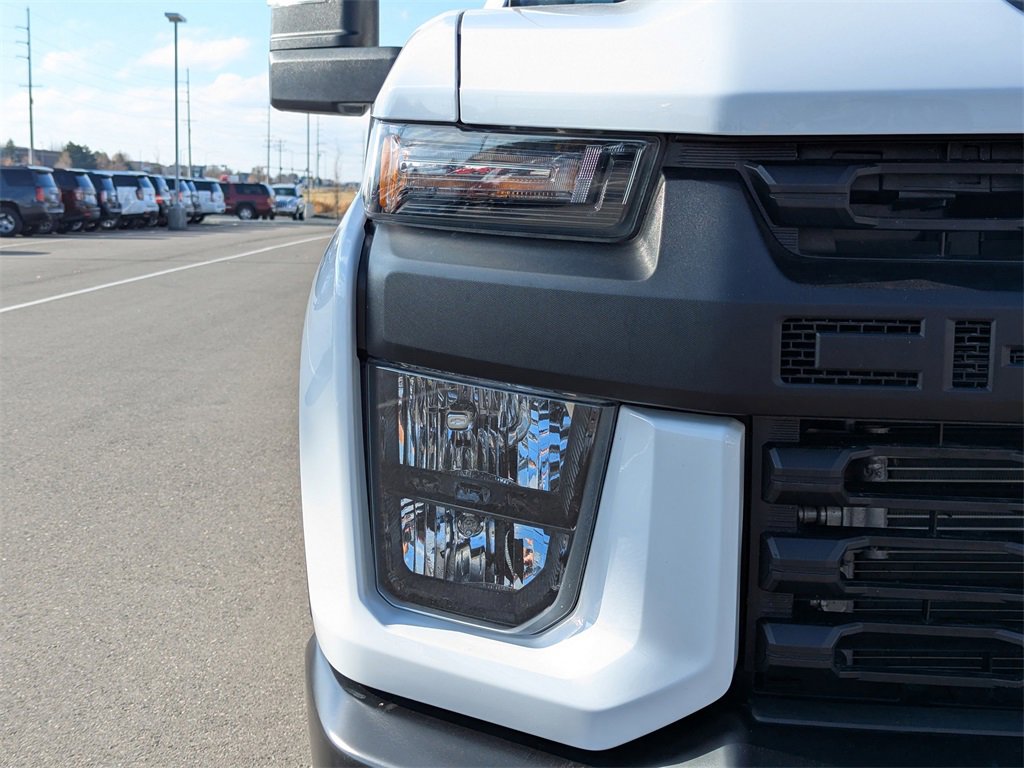 Used 2023 Chevrolet Silverado 3500 W/T image 34