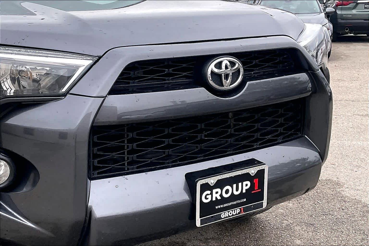 Used 2019 Toyota 4Runner SR5 image 29