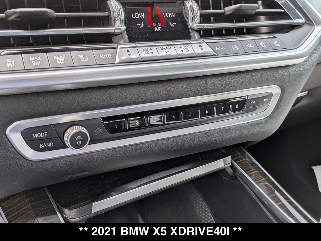 Used 2021 BMW X5 xDrive40i w/ M Sport Package AWD/4WD image 20