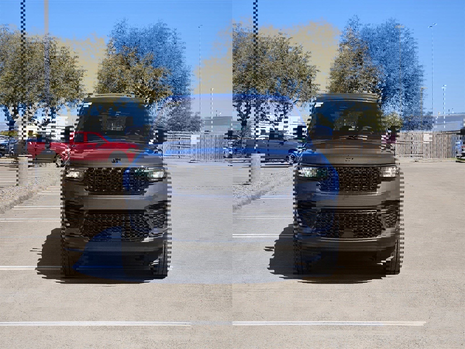 New 2025 Jeep Grand Cherokee Altitude image 7