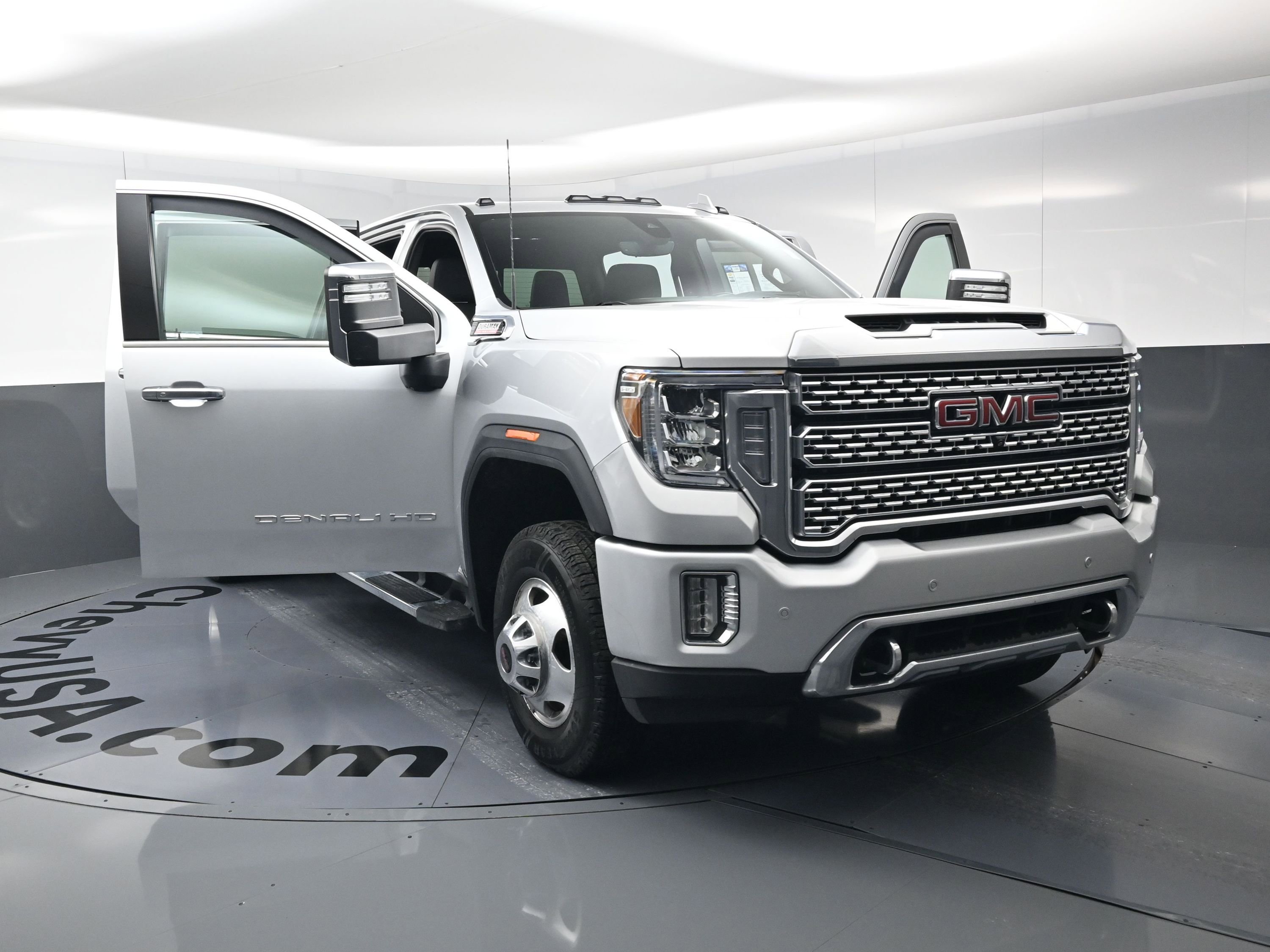 Certified 2021 GMC Sierra 3500 Denali w/ Denali Ultimate Package image 21