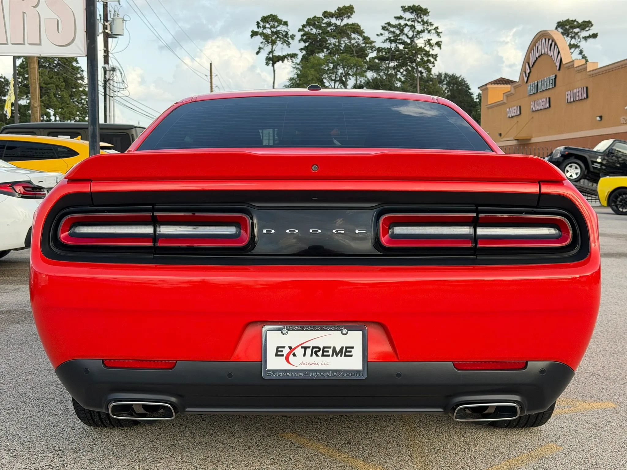 Used 2020 Dodge Challenger GT RWD image 3