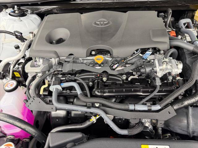 Used 2026 Toyota Camry SE FWD image 38