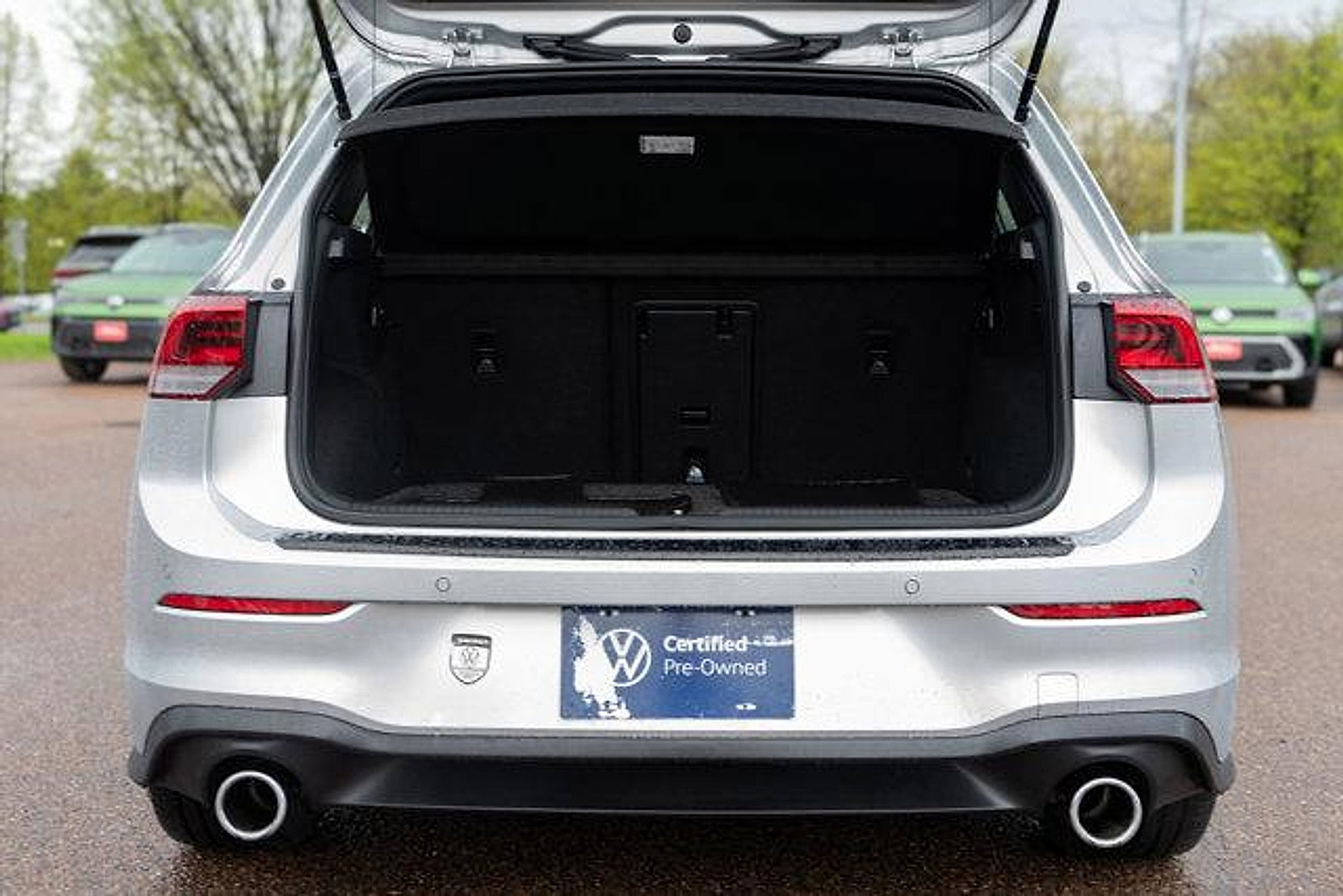 Certified 2023 Volkswagen GTI SE FWD image 25