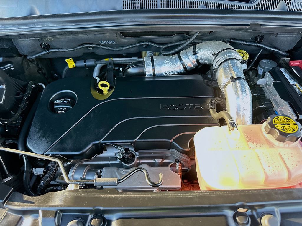 Used 2022 Chevrolet Trax LS w/ Tint and Cruise Package AWD/4WD image 27